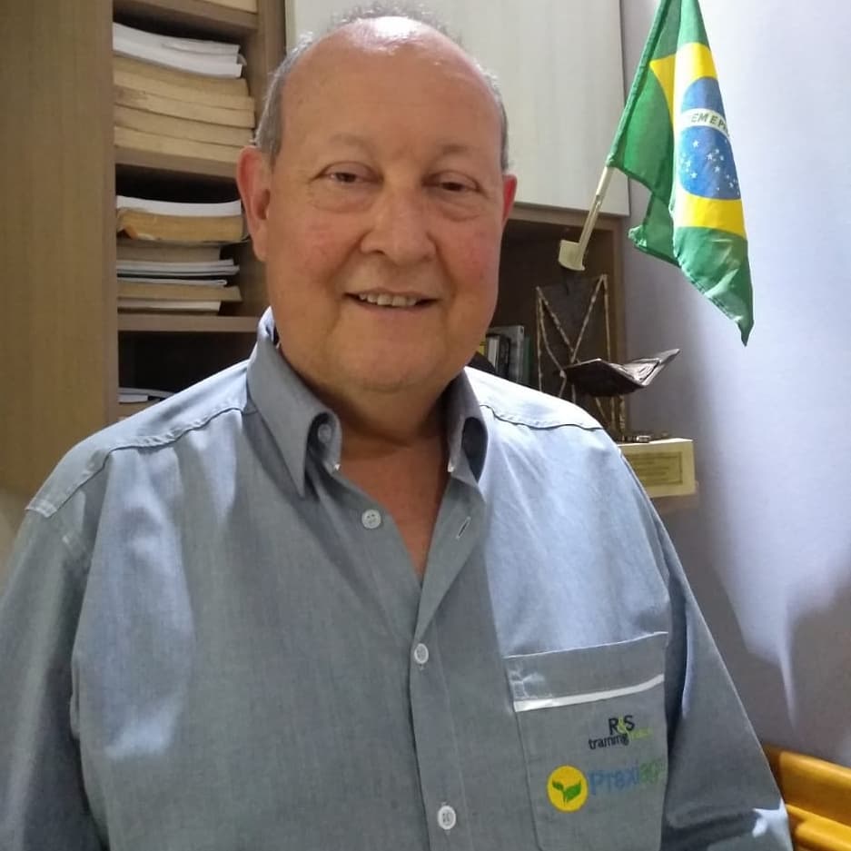 <center> Rogério de Melo Bastos </center>